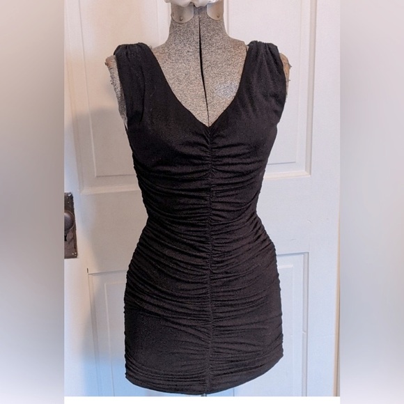 Perfect Little Black Dress!! Ruched for the most flattering fit!! So slimming!! - Picture 2 of 6